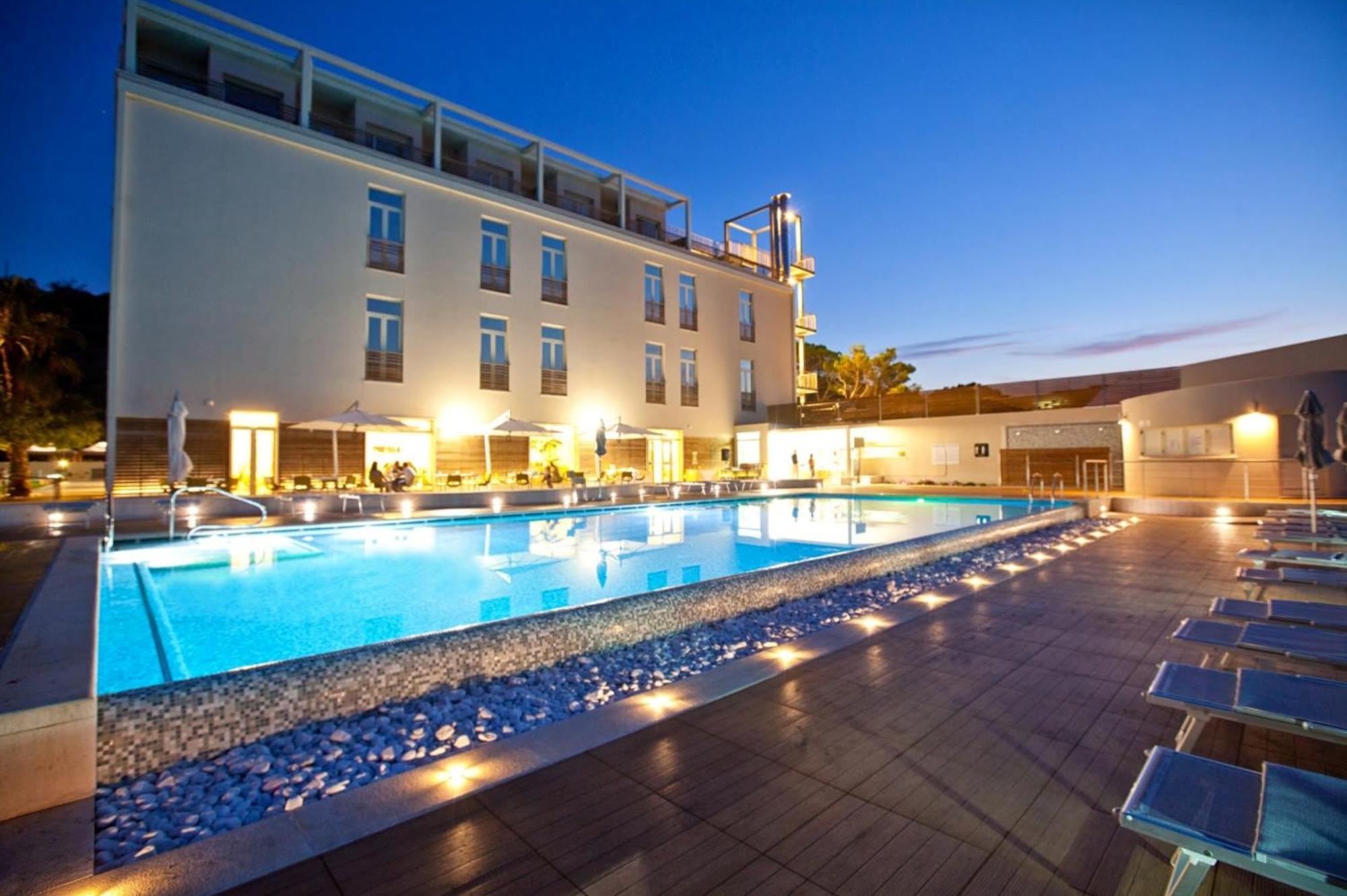 Hotel Club Torre Salinas - Adults Only Muravera Esterno foto